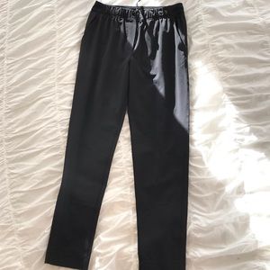 LULULEMON BLACK JOGGERS